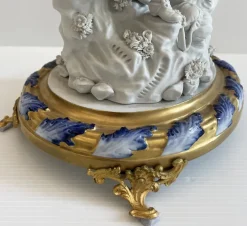 Sale Pamono Figurative Sculpture, 19th Century, Porcelain