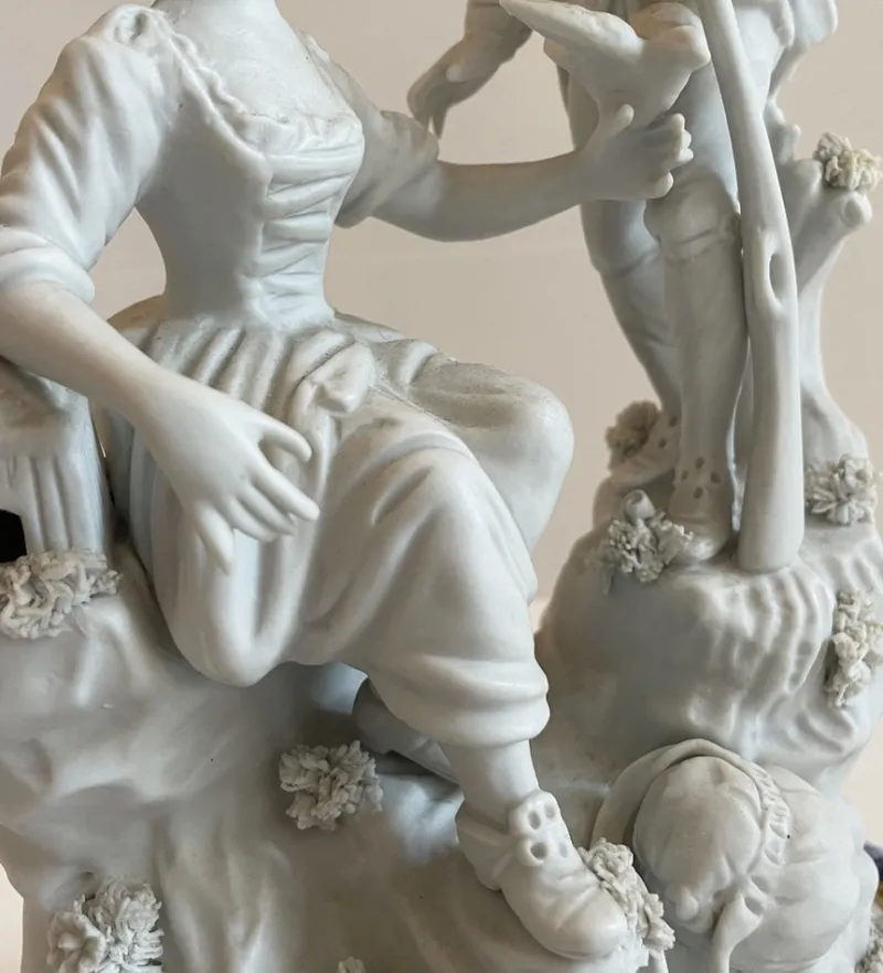 Sale Pamono Figurative Sculpture, 19th Century, Porcelain