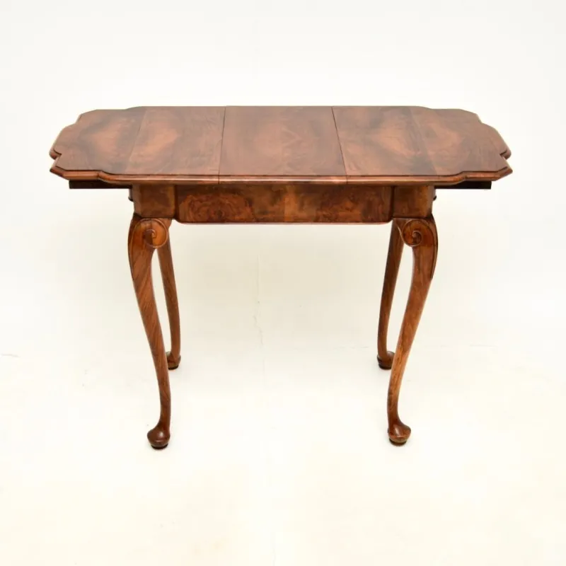 Pamono Figured Walnut Occasional Side Table, 1920s> Coffee & Side Tables