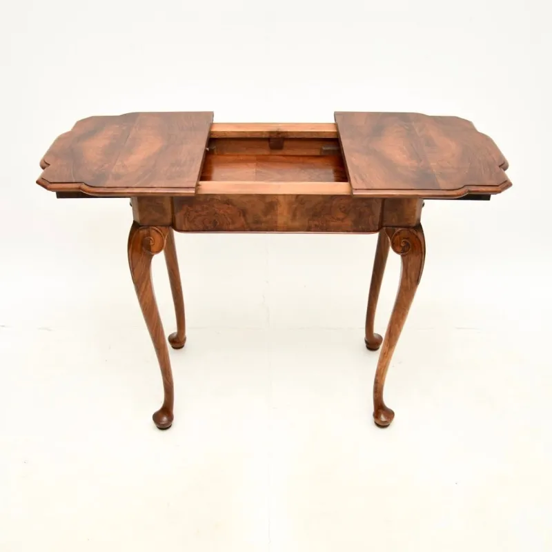 Pamono Figured Walnut Occasional Side Table, 1920s> Coffee & Side Tables