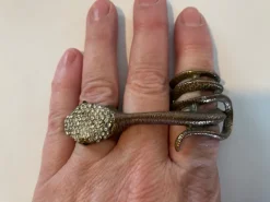 Pamono 3-Finger Snake Ring><noscript><img width=