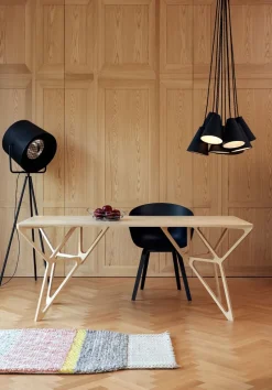 Outlet Pamono First Table by Almost