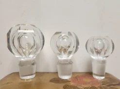 Pamono Flat Cut Clear Crystal Malmaison Perfume Bottles with Stoppers from Baccarat, 1940s, Set of 3><noscript><img width=