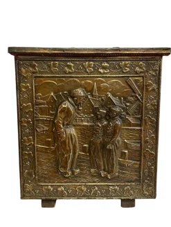 Hot Pamono Flemish Metal Firewood Box, Late 19th Century