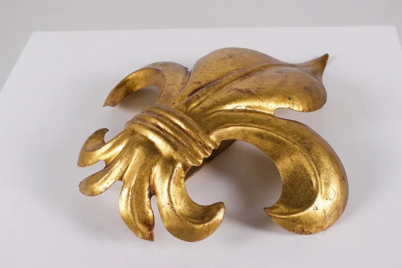 Pamono Fleur-De-Lys Wall Lights, 1970s, Set of 2
