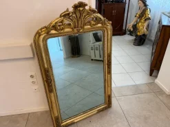 Online Pamono Florentine Mirror with Acanthus Leaf
