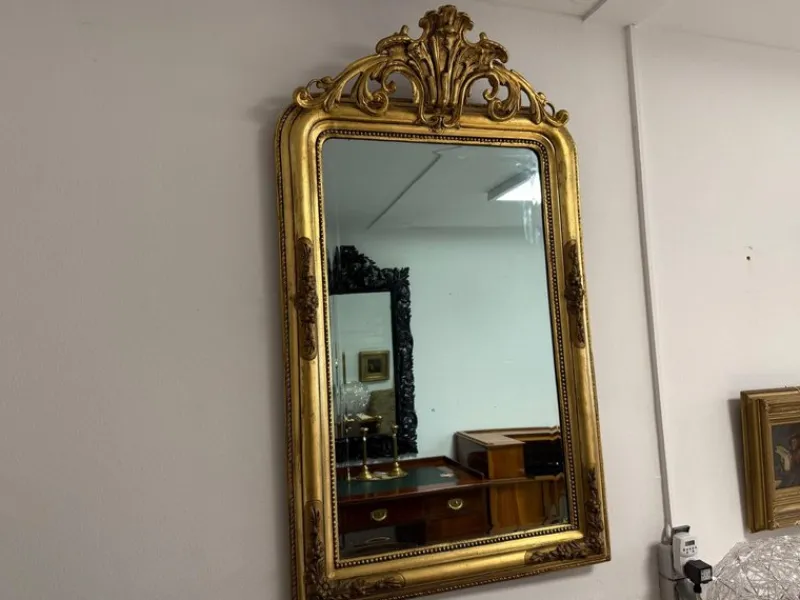 Online Pamono Florentine Mirror with Acanthus Leaf