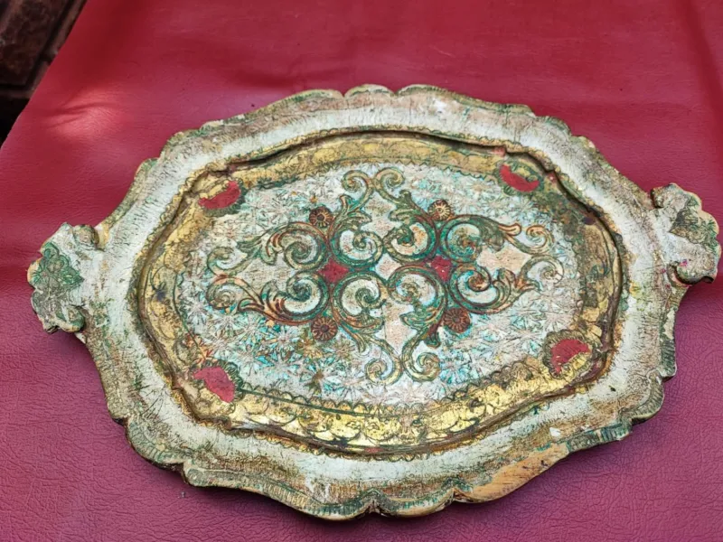 Pamono Florentine Wooden Tray, 1970s> Trays