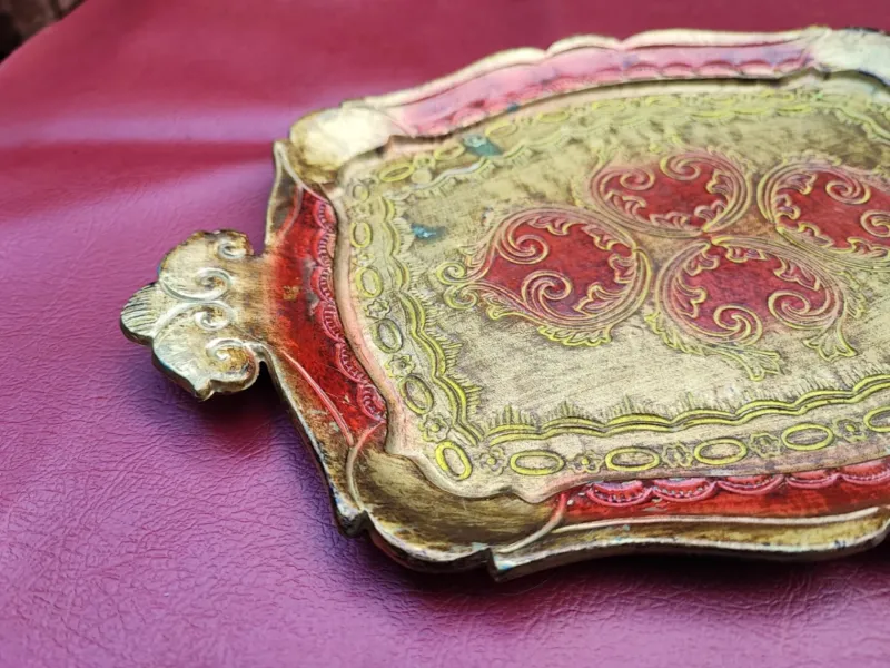 Pamono Florentine Wooden Tray, 1970s> Trays