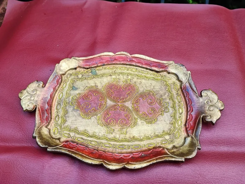 Pamono Florentine Wooden Tray, 1970s> Trays
