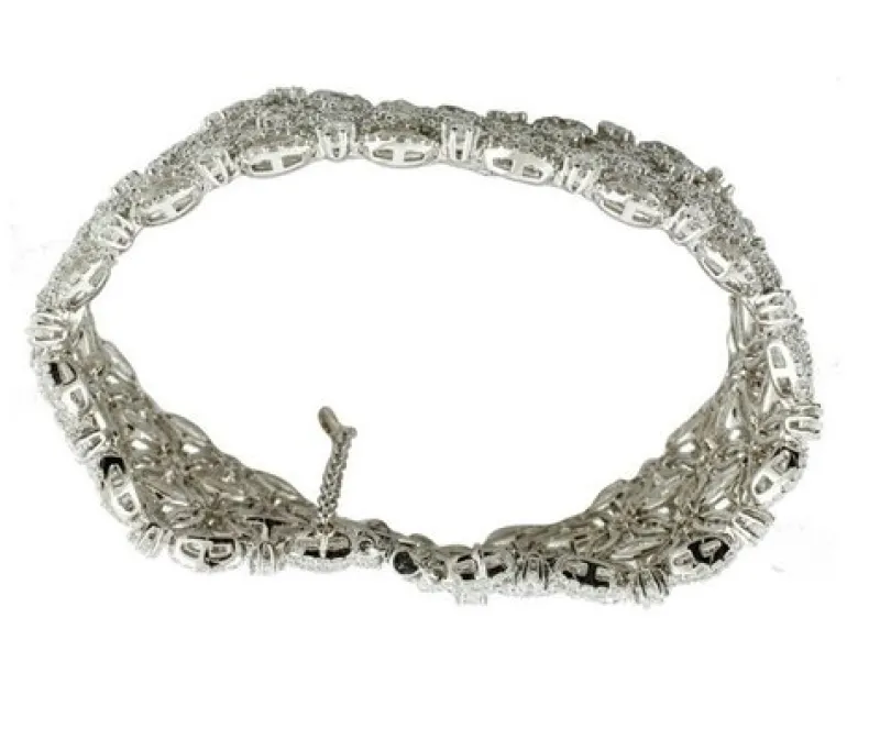 Outlet Pamono Flower Themed White Gold Bracelet with White Diamonds