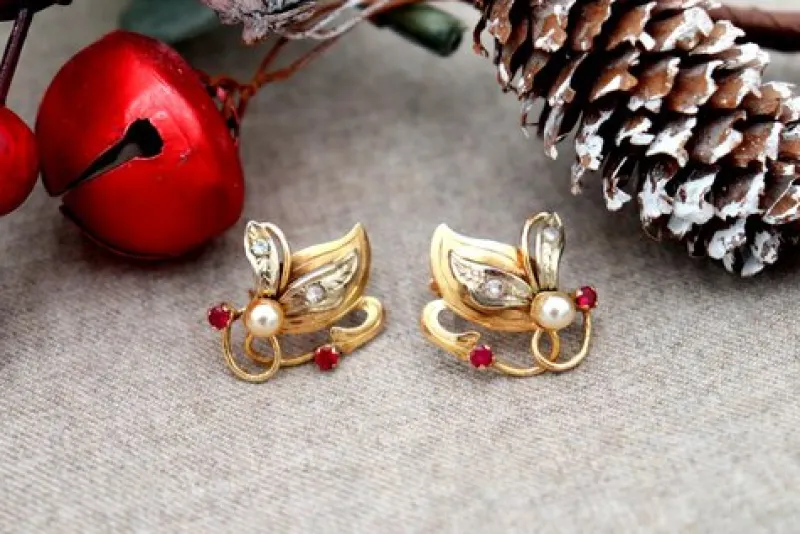 Pamono Flower-Shaped Gold Earrings with Diamond Chips, Set of 2> Earrings