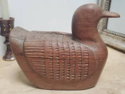 Outlet Pamono Folk Art Hand-Carved Teak Duck Box, 1960s