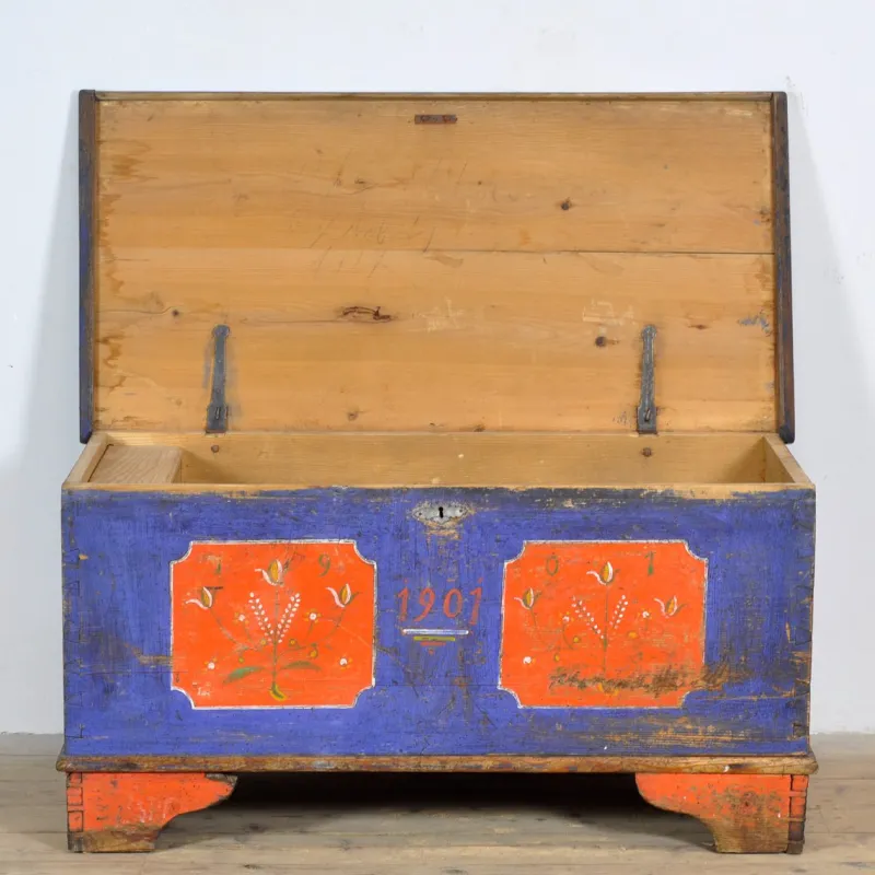 Pamono Folk Art Wedding Chest, 1901> Trunks Crates & Baskets