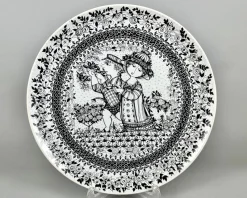 Sale Pamono Four Seasons Summer Plate by Bjorn Wiinblad for Rosenthal Studio-Line, Germany