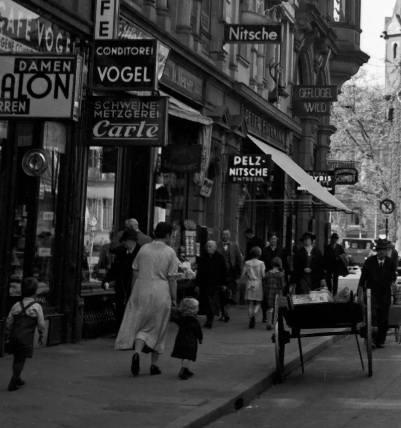 Pamono Frankfurt 1935, Germany, 2012> Photography