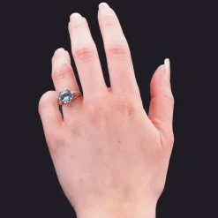 Outlet Pamono French 3.25 Carats Aquamarine 18 Karat White Gold Solitaire Ring, 1950s