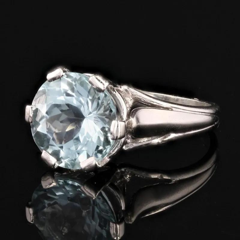 Outlet Pamono French 3.25 Carats Aquamarine 18 Karat White Gold Solitaire Ring, 1950s