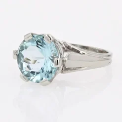 Outlet Pamono French 3.25 Carats Aquamarine 18 Karat White Gold Solitaire Ring, 1950s
