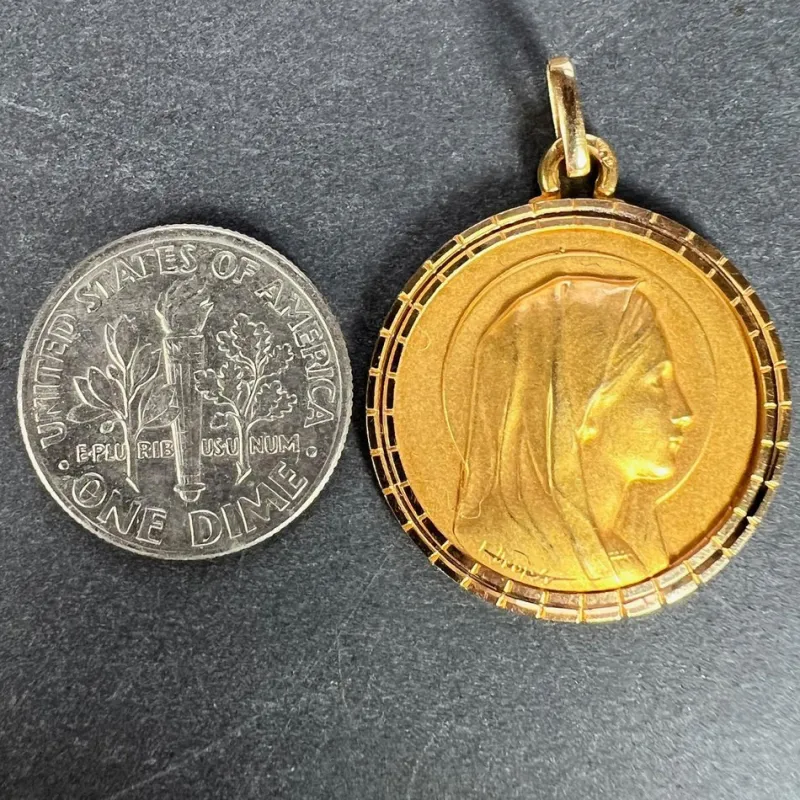 Sale Pamono French 18 Karat Yellow Gold Virgin Mary Medal Pendant Dropsy, 1950s