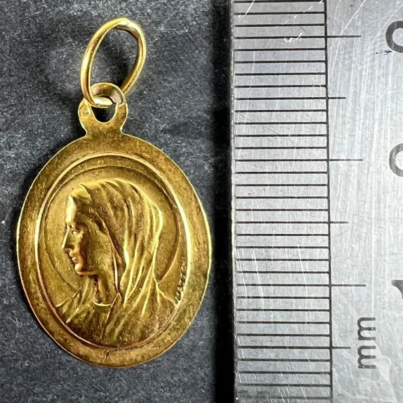 Pamono French 18 Karat Yellow Gold Virgin Mary Medal Pendant from Mazzoni, 1930s> Necklaces