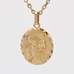 Pamono French 18 Karat Yellow Gold Saint Christopher Medal Pendant, 1960s><noscript><img width=