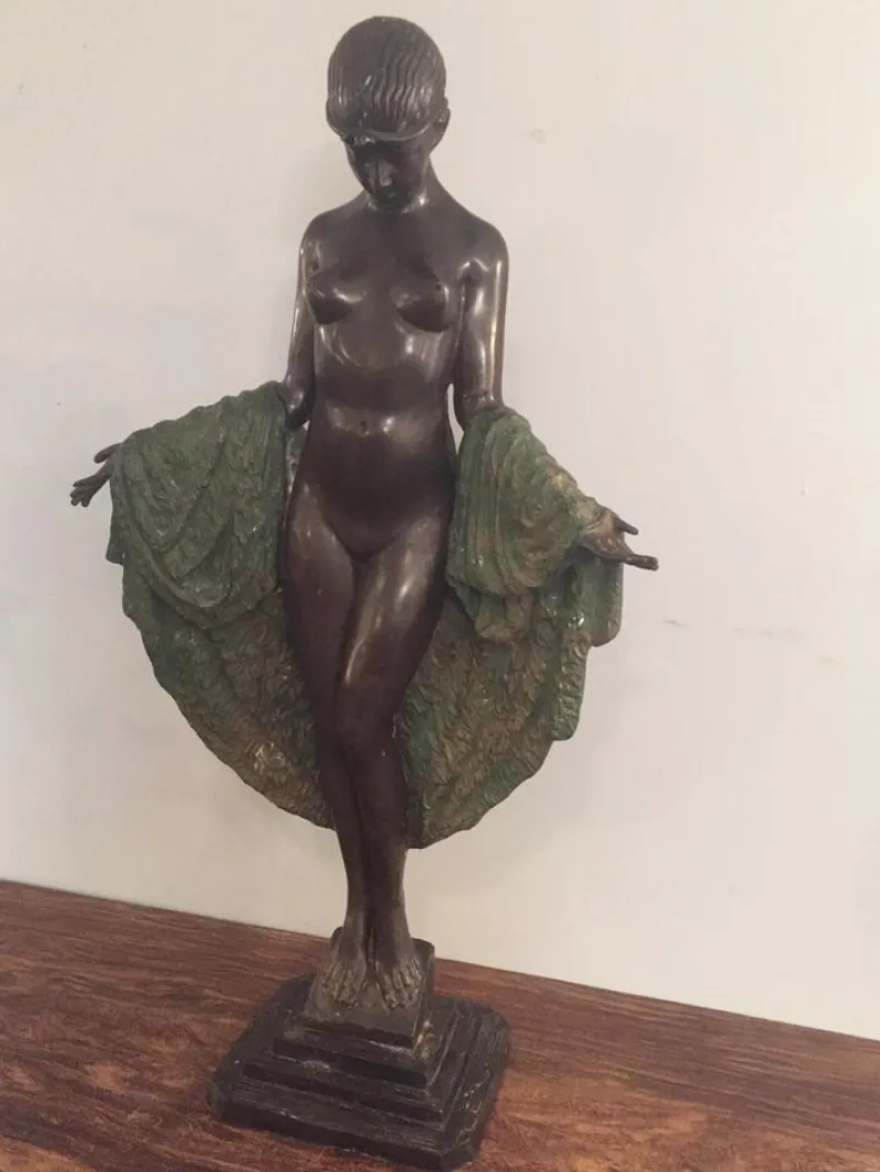 Pamono French Art Deco Bronze Dancer Figure by J.E Descomps> Art Deco