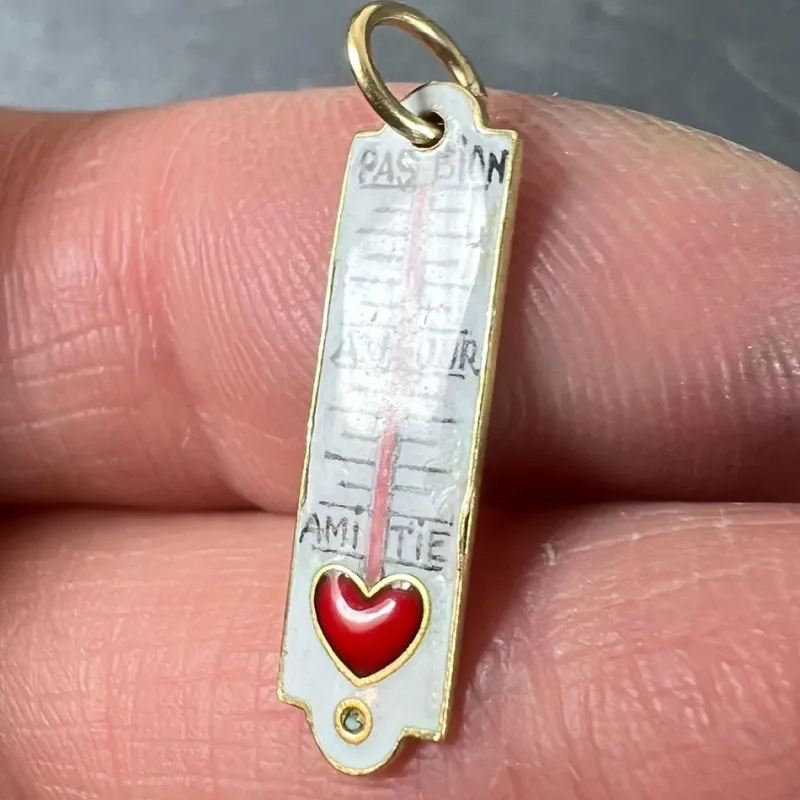 Pamono French Art Deco Love Thermometer 18k Yellow Gold Enamel Charm Pendant, 1890s> Necklaces