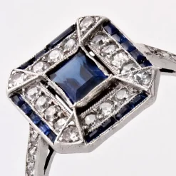 Hot Pamono French Art Deco Sapphire Diamonds Platinum Rectangular Ring, 1920s