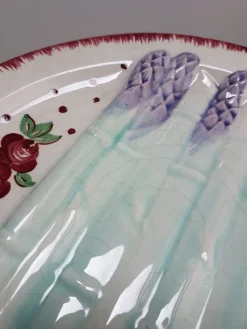 Pamono French Art Nouveau Hand-Painted Faience Asparagus Plate from Longchamp, 1890s><noscript><img width=