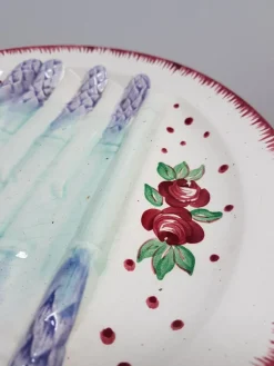 Pamono French Art Nouveau Hand-Painted Faience Asparagus Plate from Longchamp, 1890s><noscript><img width=