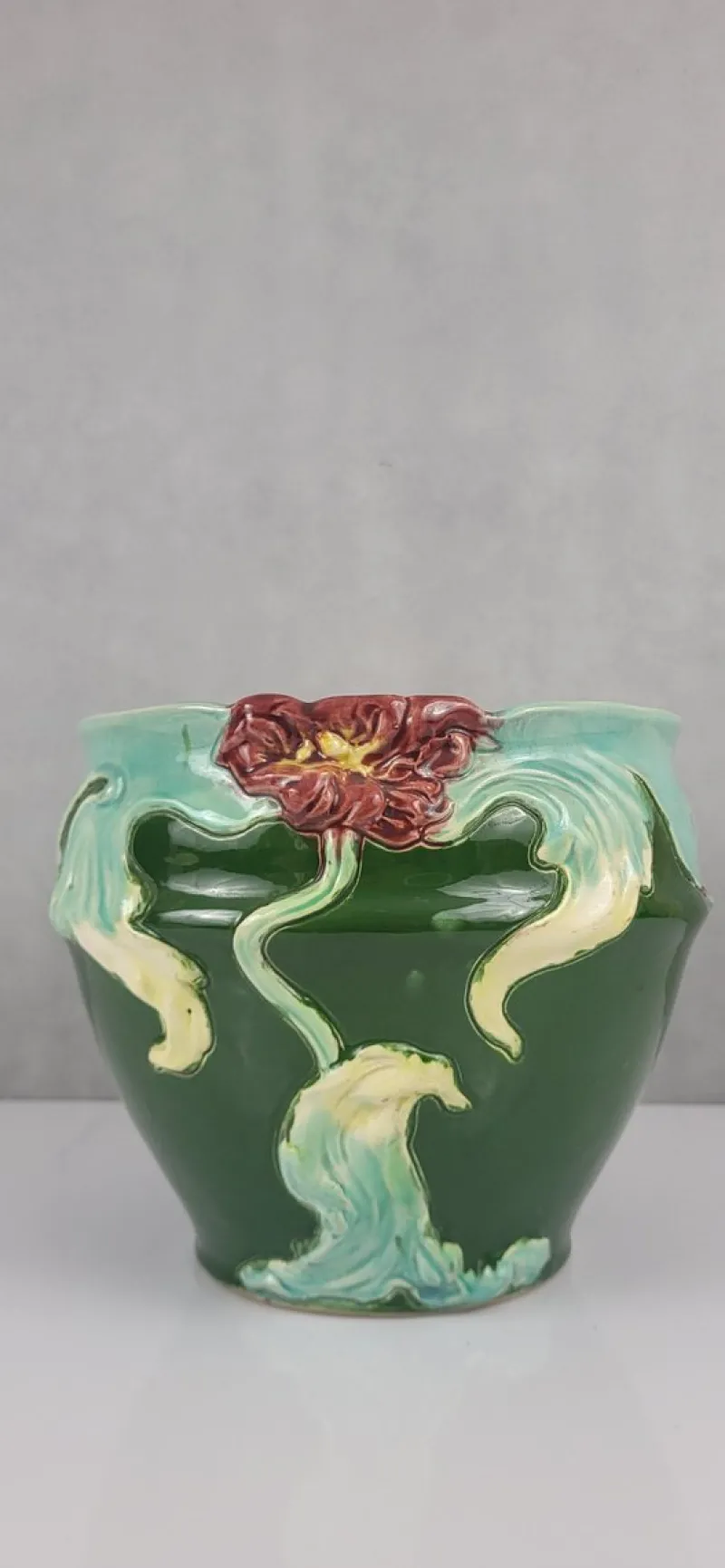 Outlet Pamono French Art Nouveau Slip Planter, 1890s