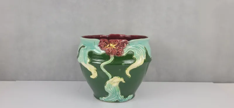 Outlet Pamono French Art Nouveau Slip Planter, 1890s