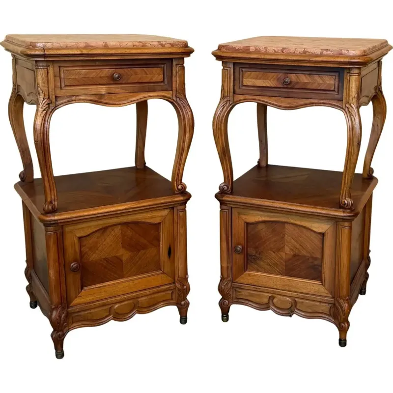 Pamono French Bedside Tables with Cabriole Legs, 1950s, Set of 2> Nightstands