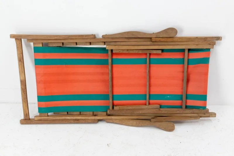 Pamono French Beech & Fabric Folding Deck Chair> Garden Seating