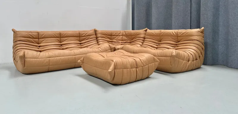 Online Pamono French Camel Brown Leather Togo Living Room Set attributed to Michel Ducaroy for Ligne Roset, Set of 4