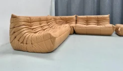 Online Pamono French Camel Brown Leather Togo Living Room Set attributed to Michel Ducaroy for Ligne Roset, Set of 4