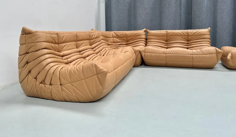 Online Pamono French Camel Brown Leather Togo Living Room Set attributed to Michel Ducaroy for Ligne Roset, Set of 4