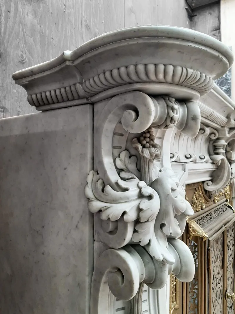 Pamono French Carved Marble Fireplace with Original Brass Insert, 1880> Fireplaces And Mantels