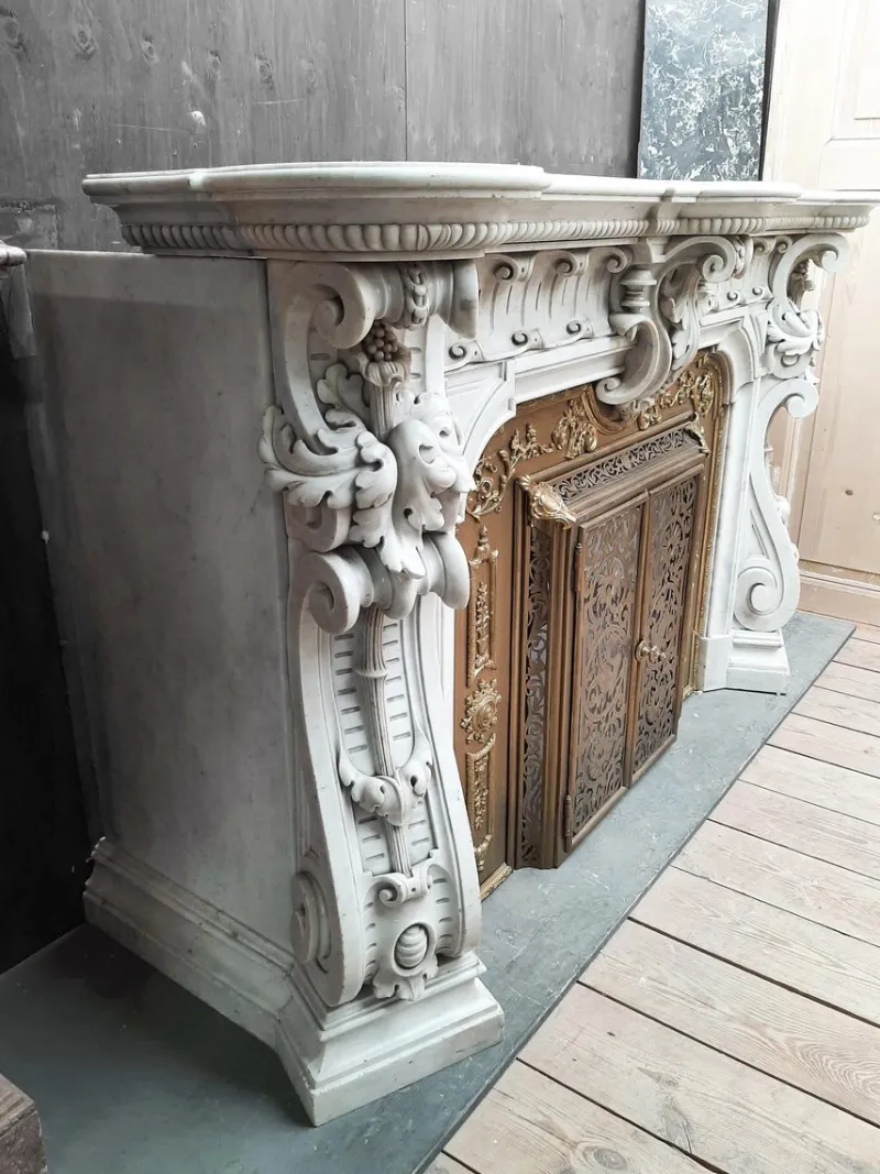 Pamono French Carved Marble Fireplace with Original Brass Insert, 1880> Fireplaces And Mantels