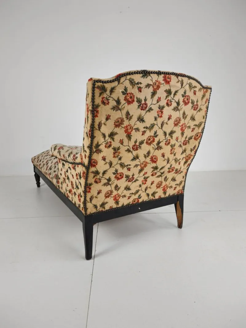 Pamono French Chaise Longue with Floral Upholstery, 19th Century> Daybeds & Chaises Lounges