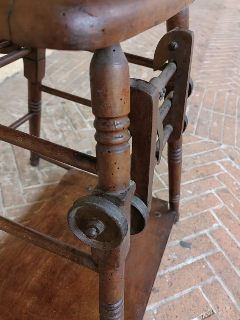 Pamono French Children's Chair in Walnut, Late 1800s> Children's Chairs
