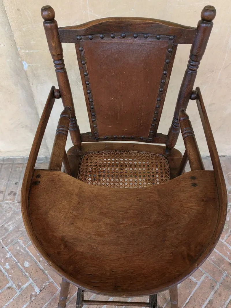 Pamono French Children's Chair in Walnut, Late 1800s> Children's Chairs