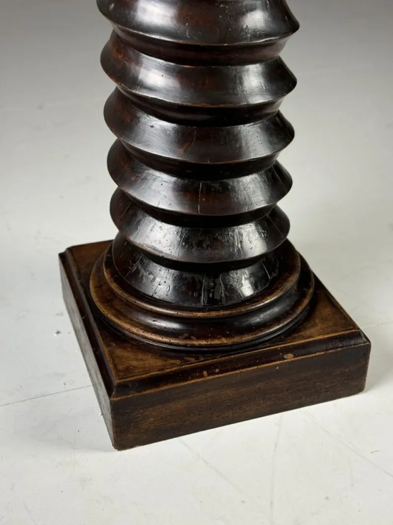 Pamono French Column Screw> Pedestals And Columns