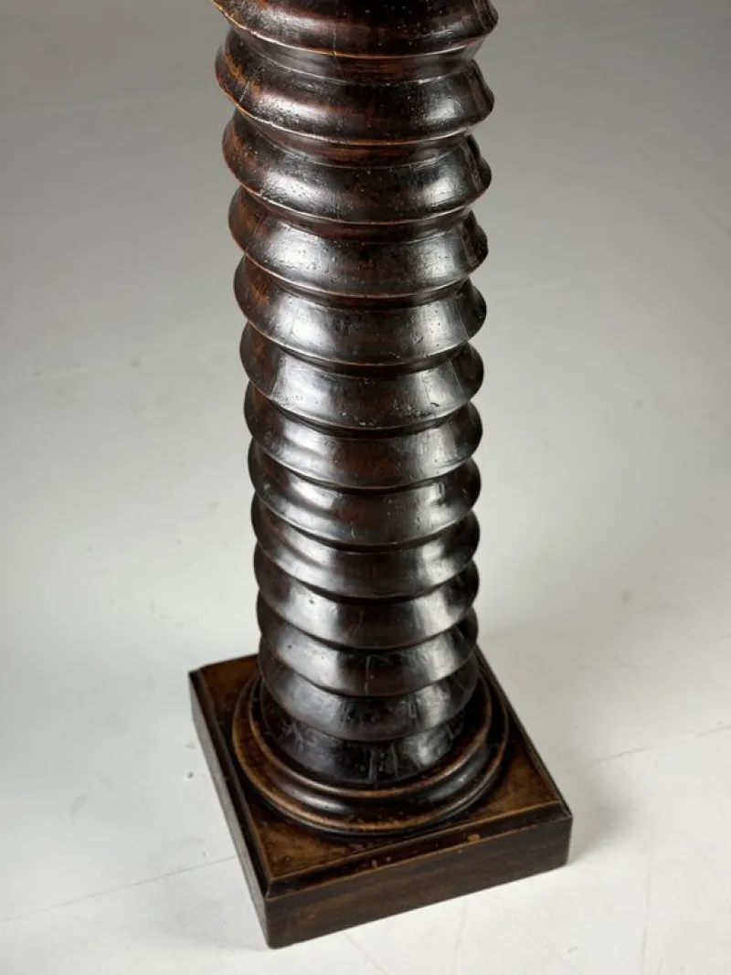 Pamono French Column Screw> Pedestals And Columns
