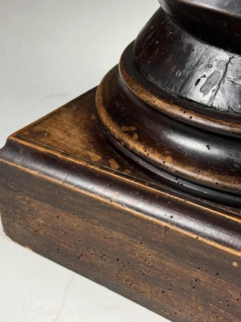 Pamono French Column Screw> Pedestals And Columns