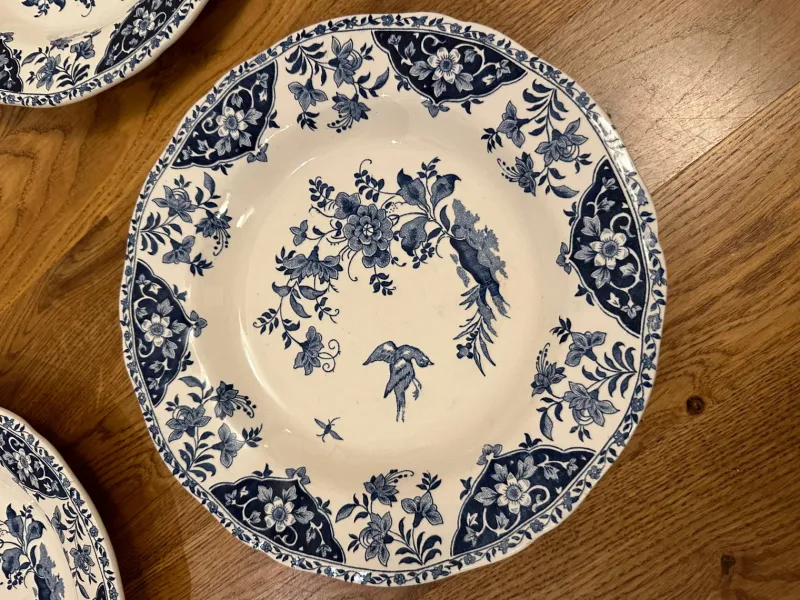 Pamono French Deep Plates with Blue Delft Decor from Gien, Set of 6> Dinner Plates & Bowls