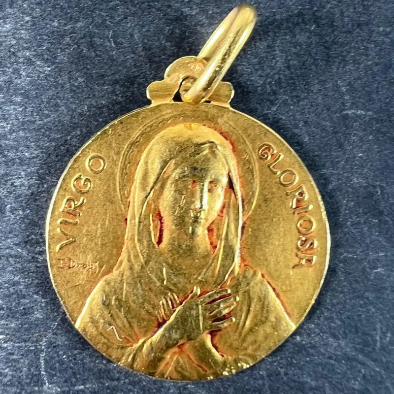 Pamono French Dropsy Virgo Gloriosa Virgin Mary Medal Pendant in18 Karat Yellow Gold, 1920s> Necklaces