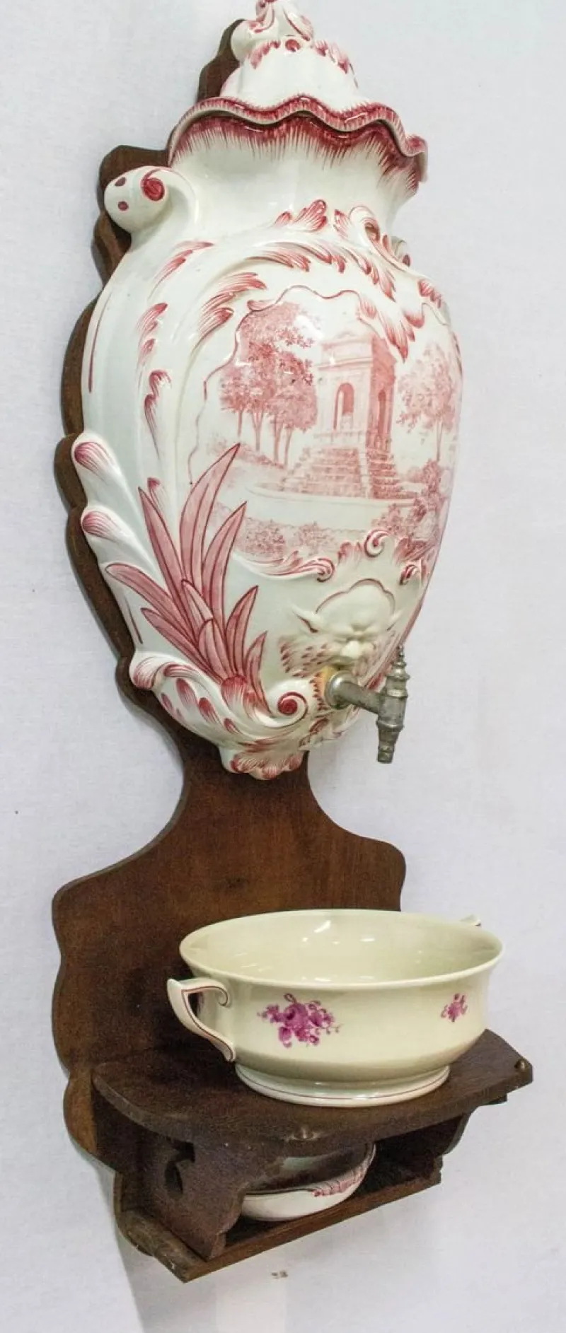 Pamono French Faience Wall Fountain, 19th Century> Garden Accessories