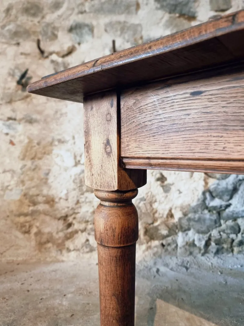 Pamono French Farmhouse Oak and Elm Dining Table with Turned Legs, 1920s> Dining Tables & Sets